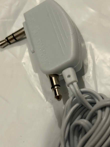 Photo of free Ear phones - airplane & land (L5L 5P5) #3