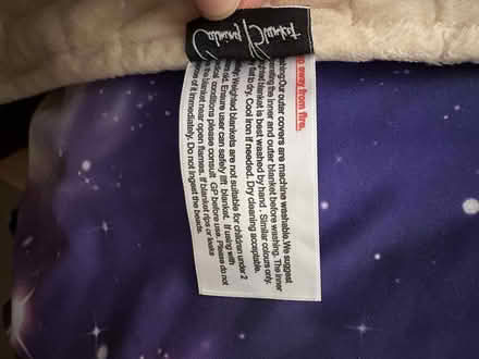 Photo of free Large weighted/calming blanket to aid sleep - For Adults (Stretford M32) #2