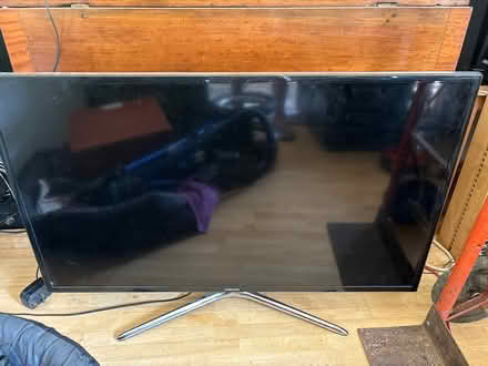 Photo of free Samsung 42 inch Tv needing a repair (Downend GL6) #1