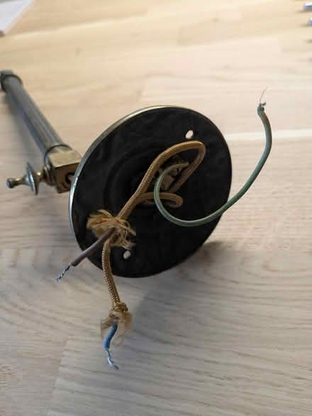 Photo of free Vintage Lamp (Enfield EN2) #3