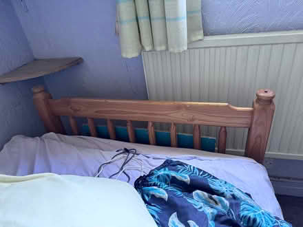 Photo of free 1 Double & 1 Single wood bed (Coalville LE67) #4