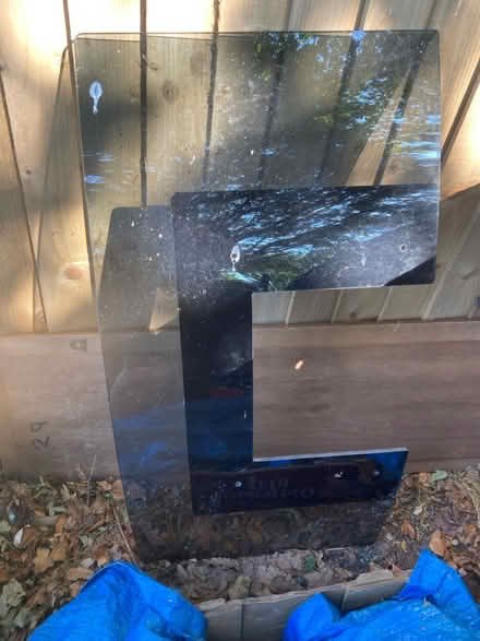 Photo of free Glass top (Ledsham) #1