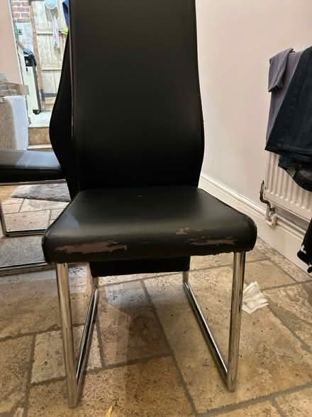 Photo of free Extendable table 6/8 + 4 chairs (Slaugham) #3
