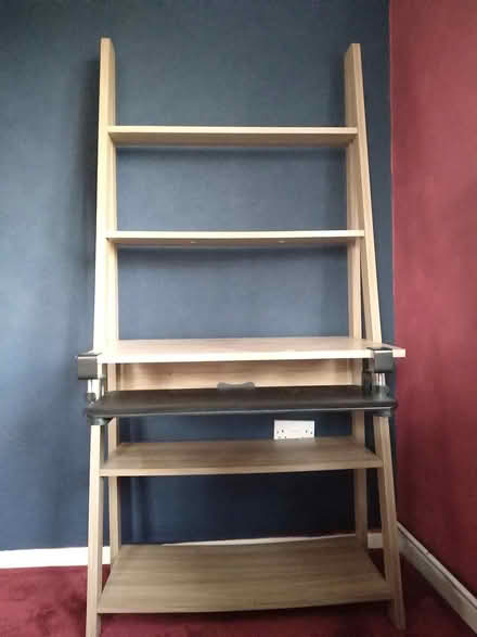 Photo of free Desk (Bentilee ST2) #2