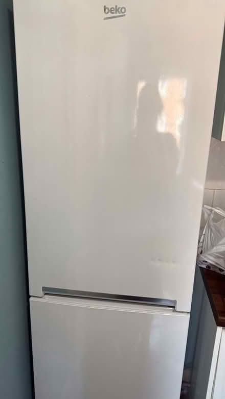 Photo of free fridge freezer (Lambeth sw16 3hn) #1