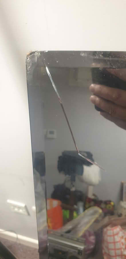 Photo of free Large mirror (Deptford SE8) #3