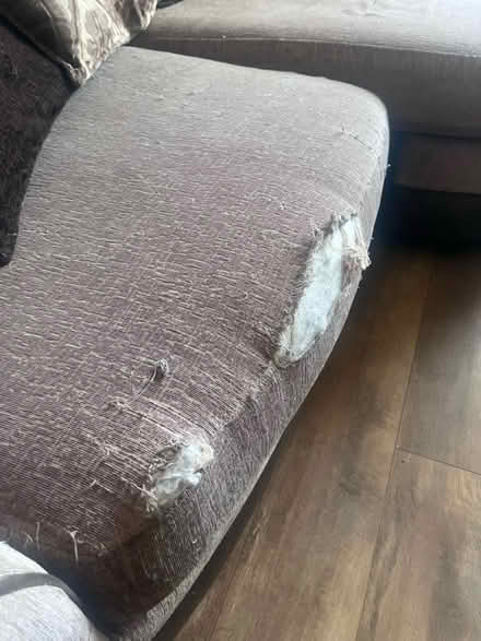 Photo of free 3 Seater Sofa (Mattersey DN10) #2