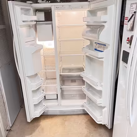 Photo of free Whirlpool Fridge (Chesapeake 23320) #2