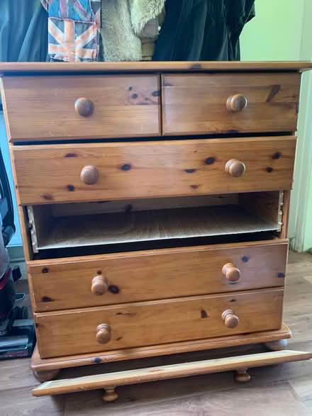 Photo of free Chest of drawers (Wirksworth DE4) #1