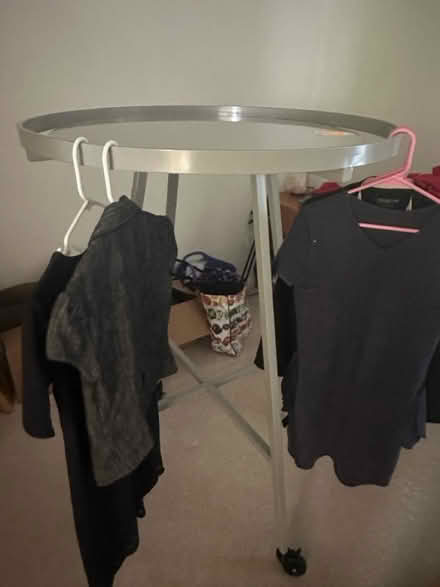 Photo of free clothes rack, round (Natomas, Sacramento) #3