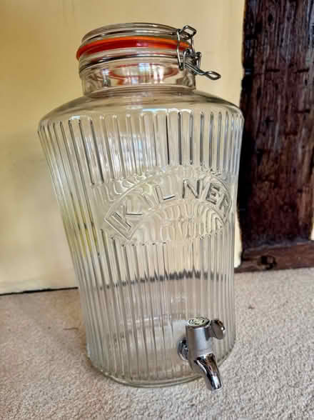 Photo of free 8L Kilner drinks dispenser (Micheldever, SO21 3DF) #1