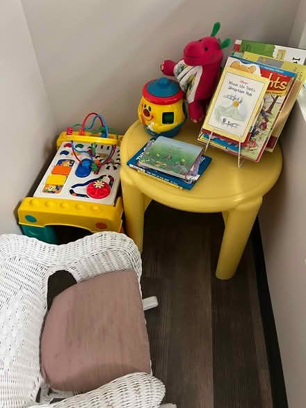 Photo of free Old kid stuff (Winter Park, near hospital.) #1
