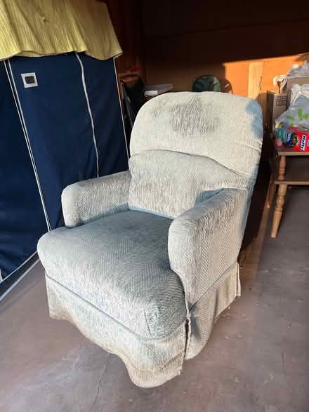 Photo of free Rocker chair (Clearlake Oaks) #1