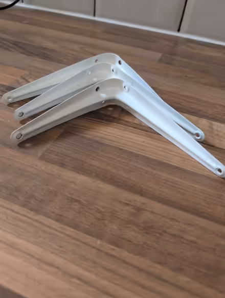 Photo of free Metal shelf brackets (Pudsey LS28) #2