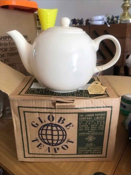 Photo of free Brand New Tea-Pot (Cheshunt En8) #1