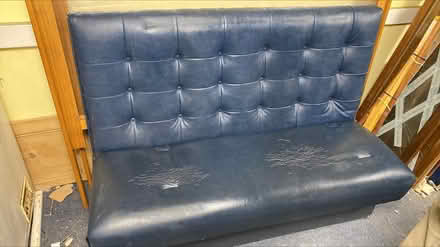 Photo of free Pub couch (Cork city Centre) #1