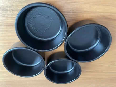 Photo of free 4 x black ceramic dishes (Oxley Park MK4) #3