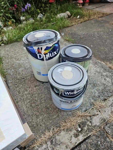 Photo of free Decorating items (LS26 rothwell) #2