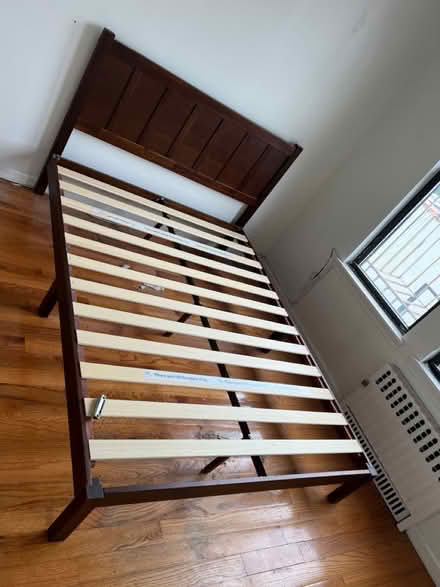 Photo of free Queen bed frame (East Harlem) #1