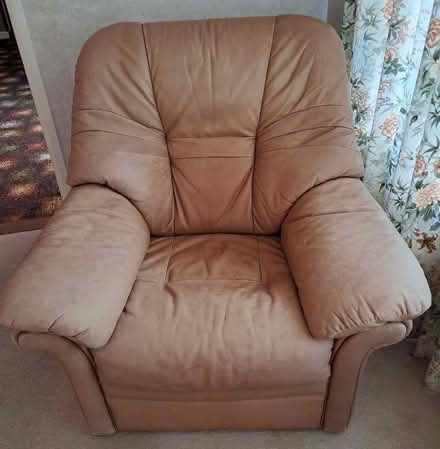 Photo of free Leather Suite - Ludgvan (Penzance TR20) #4