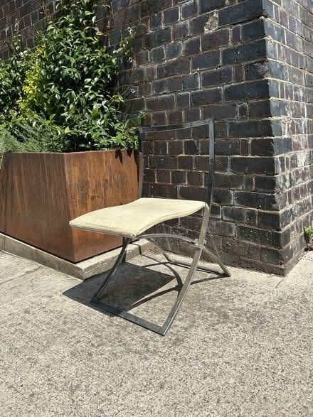 Photo of free Art deco chair (Bethnal Green) #1