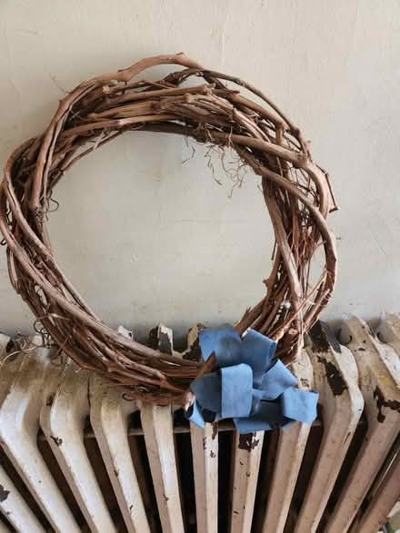 Photo of free Grape vine wreath (Capitol Hill, DC) #1