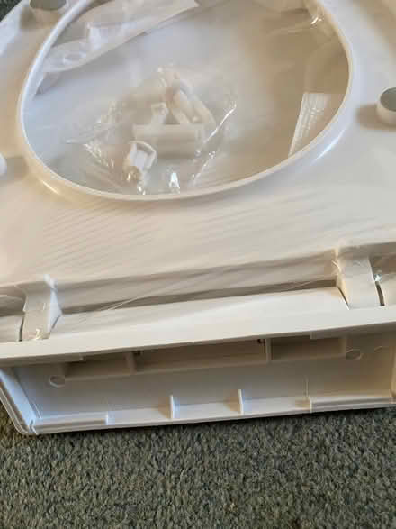 Photo of free White Plastic Toilet Seat (Denvilles Havant) #3