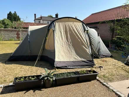 Photo of free Tent (Bassungbourn) #4
