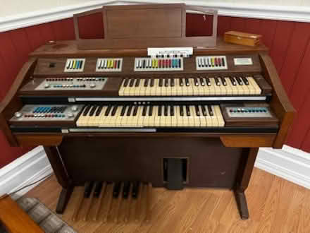 Photo of free Baldwin Fanfare Deluxe Organ (West Santa Rosa) #1