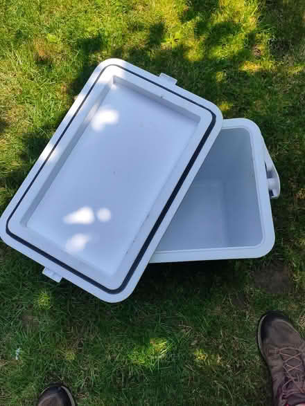 Photo of free Cool box, large (Emerson Park RM11) #2