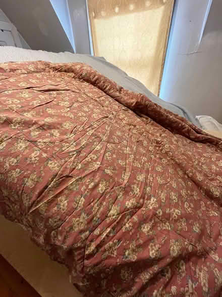 Photo of free Wearable comforter (Hintonburg) #1