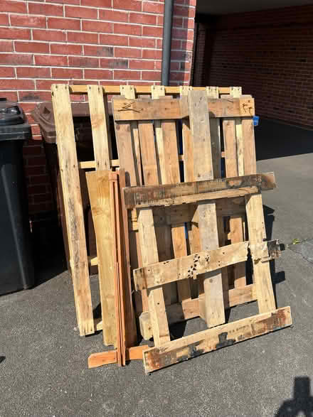 Photo of free Wood pallets (Harlow Fields DE22) #1