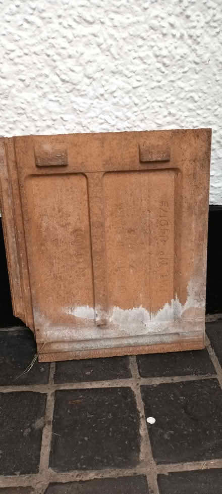 Photo of roof tiles (Willaston CW5) #2