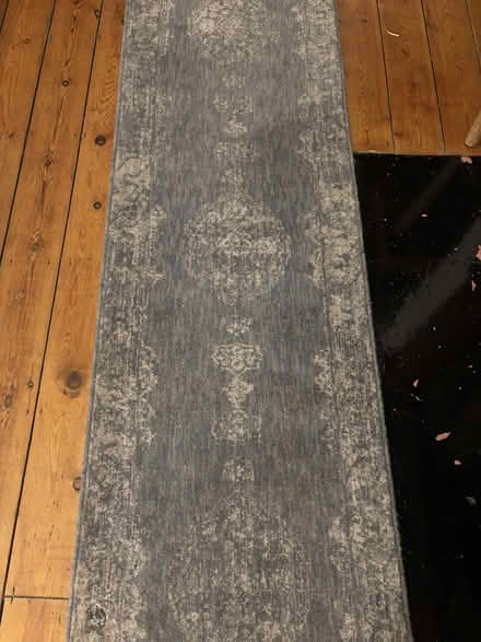 Photo of free Rug (Barons Court W14) #2