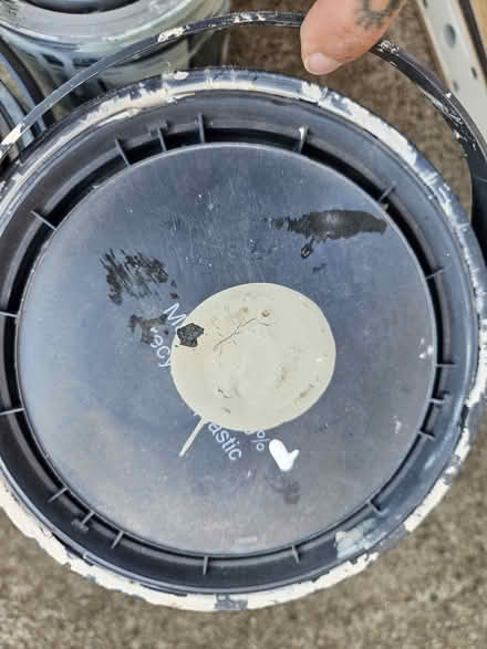 Photo of free Decorating items (LS26 rothwell) #3