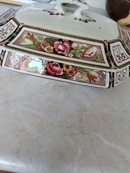 Photo of free Old serving dish (California DE22) #4