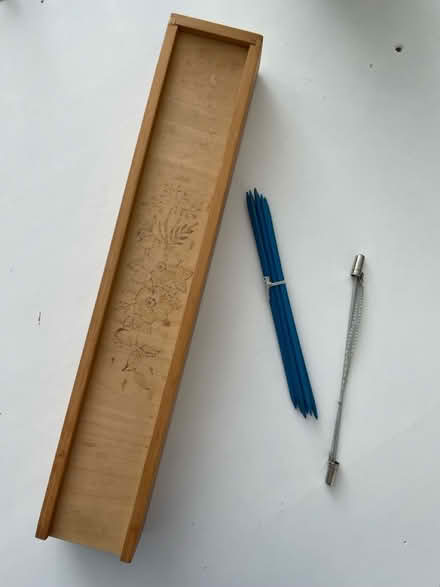 Photo of free Wooden Knitting Needle Box (WS13) #3