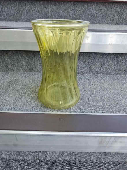 Photo of free Vase (EX5) #1