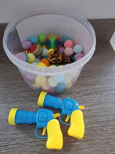 Photo of free Pompom guns and cat balls (Dunston/ Low Teams NE8) #1