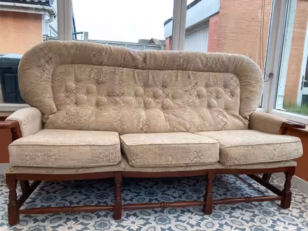 Photo of free Sofa (Portishead BS20) #2