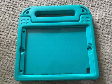 Photo of free iPad shock protection case (Morningside/Comiston EH10) #1