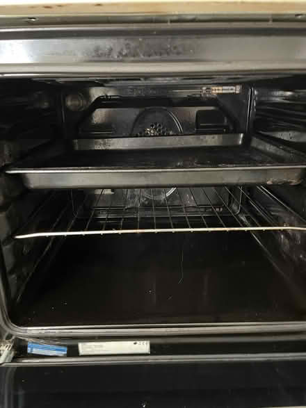 Photo of free Electric Oven and / or Gas Hob (Alderley Edge SK9) #4
