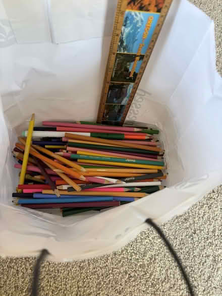 Photo of free Crayola color pencils + rollup case (Sunnyvale near Fremont H.S.) #1