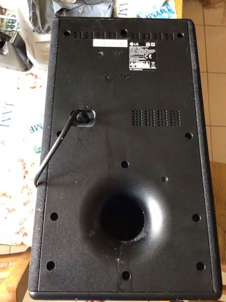 Photo of free LG SPP8-W Wireless Subwoofer (Weston Rhyn SY10) #2