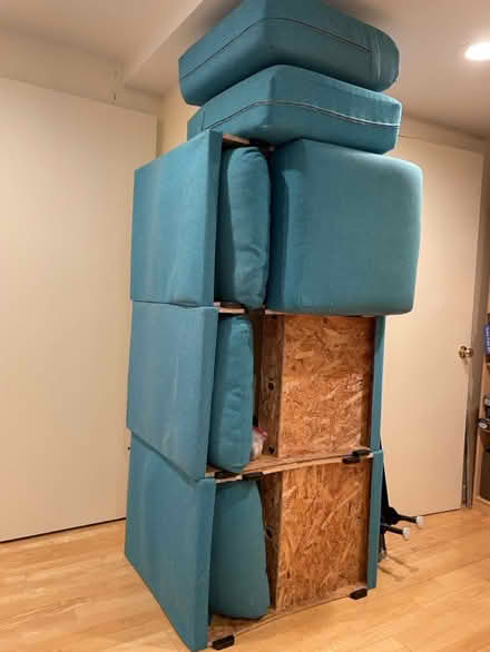 Photo of free Blue Sectional couch, 4+ pieces (Near lake braddock) #2