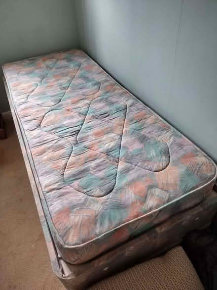Photo of free Stacking beds (Writhlington) #3
