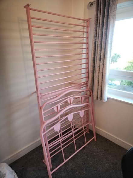 Photo of free Single Girls bed, good condition (Torquay TQ2) #1