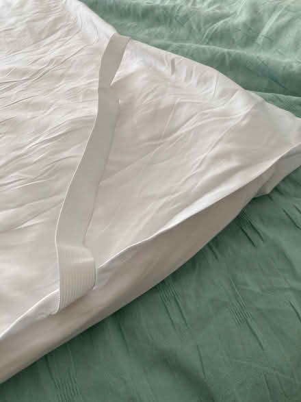 Photo of free Double mattress topper 2-3cm depth (Wallands Park BN7) #1