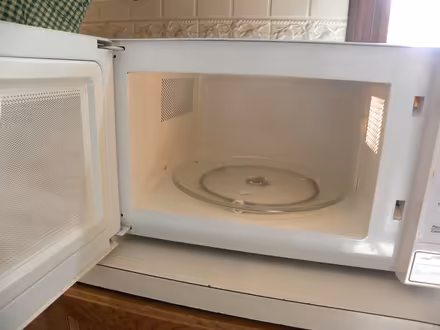 Photo of free Small Samsung Microwave (Troy) #3