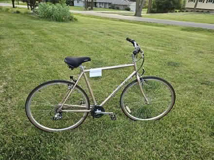 Photo of free Bike. Needs handlebar tightened (Farmington Hills 11Mile n Farm) #1